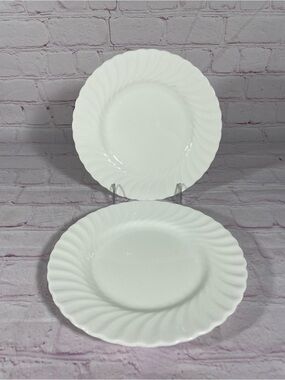 Vintage Minton White Fife Bone China Salad Plates 7 7/8” England Discontinued